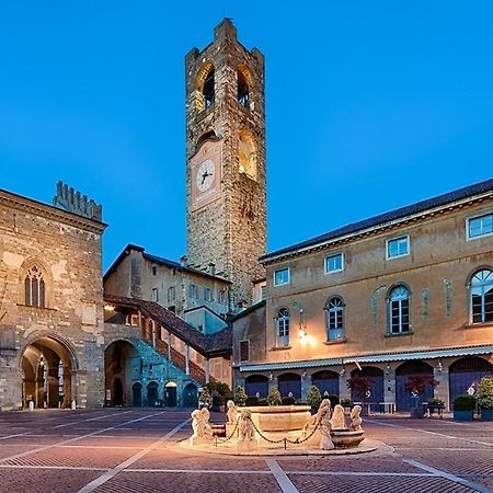 Smart Gold Apartment Luxury Central Bergamo Exteriör bild